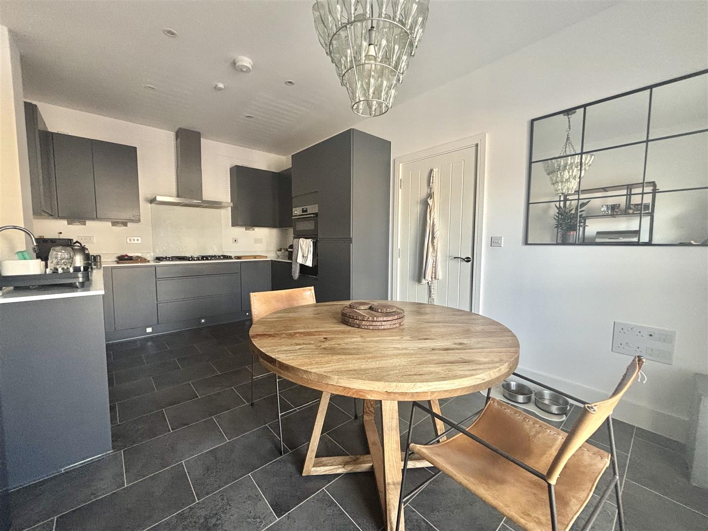 Ffordd Yr Olchfa, Sketty, Swansea, SA2 7RE